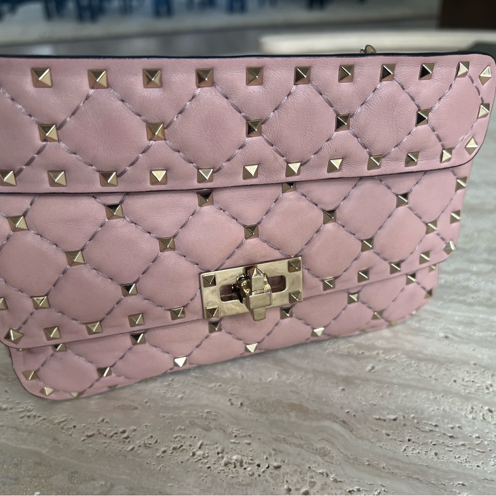 VALENTINO 💯 Authentic small Rockstud bag pink RARE 💕💕 - Picture 4 of 13